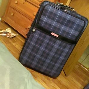 Liz claiborne rolling suitcase